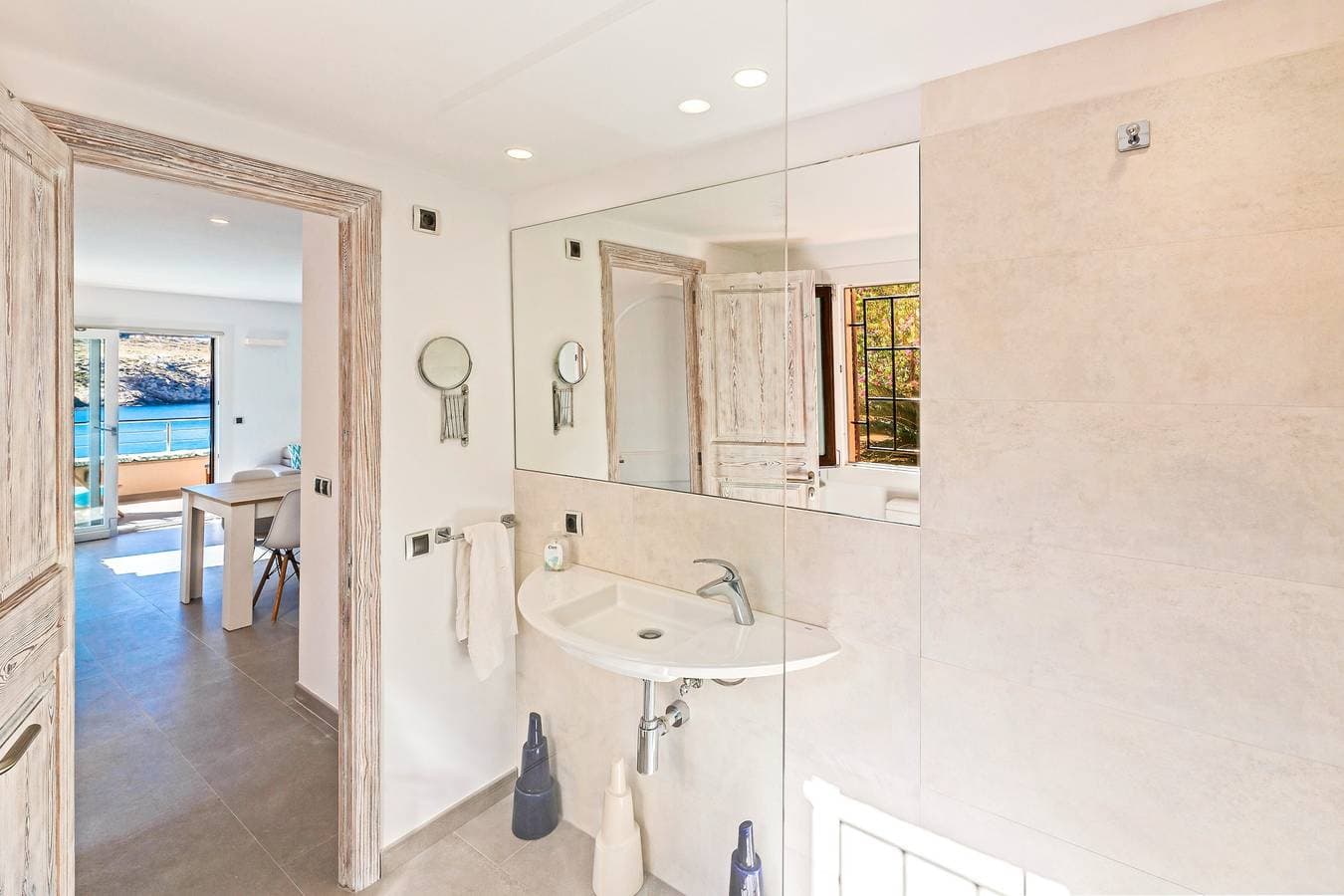 Foto 13 von 25: Ferienwohnung "Mirador" mit Meerblick und Pool