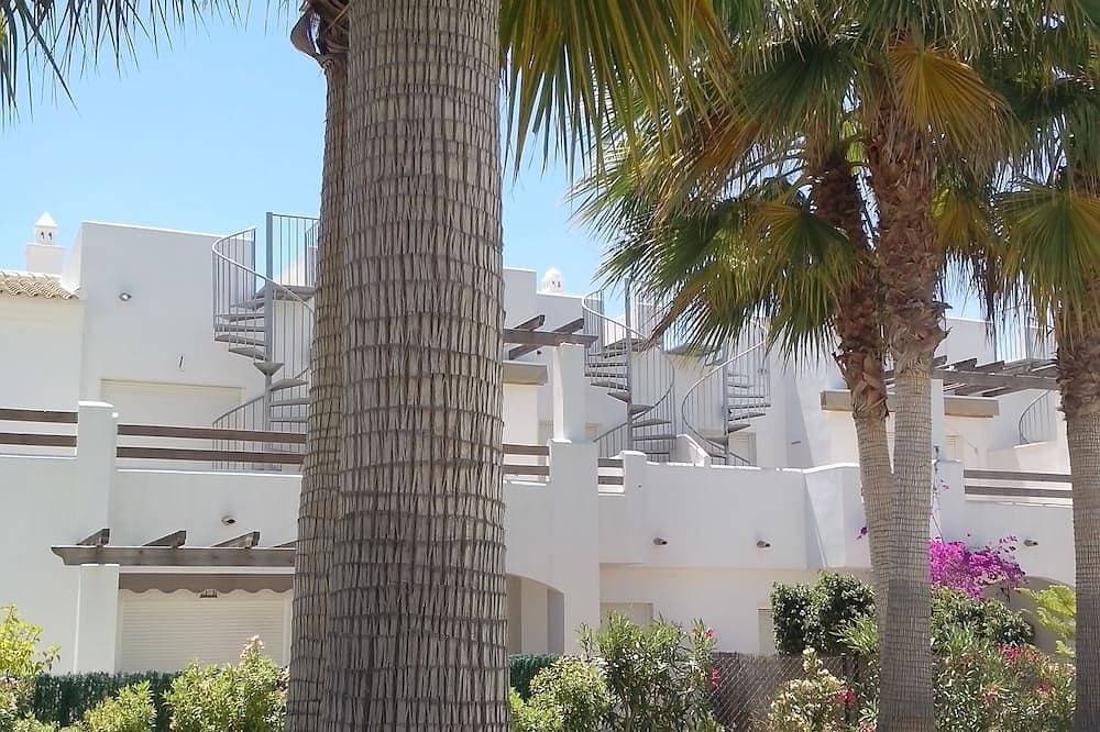 Foto 12 von 30: Andalusische Wohnung mit 2 Schlafzimmern mit Terrasse - komplett ausgestattet mit WIFI