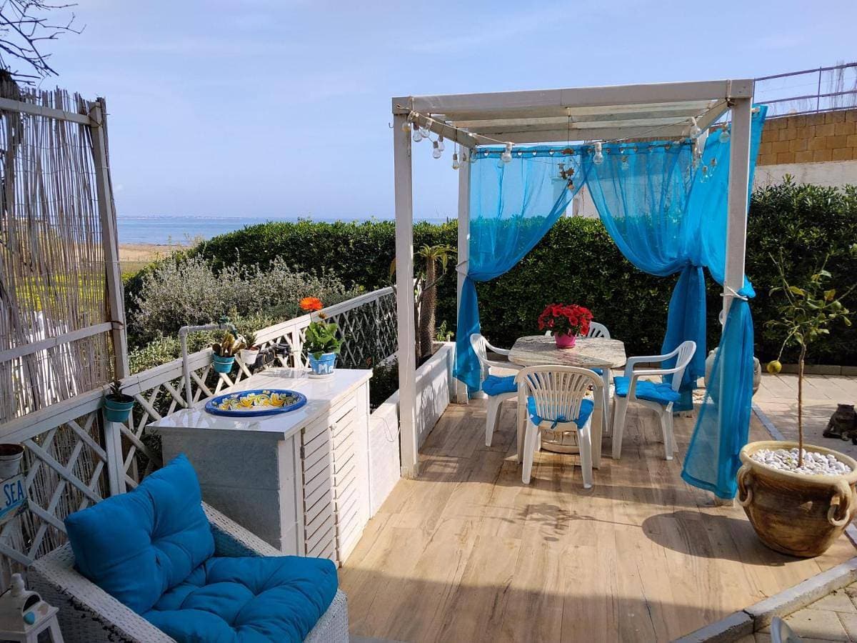 Residence Calazzurra Noto 1