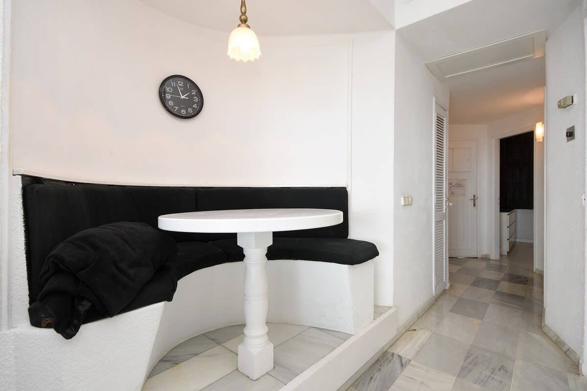 Foto 8 von 23: Ferienwohnung für 3 Personen mit Pool