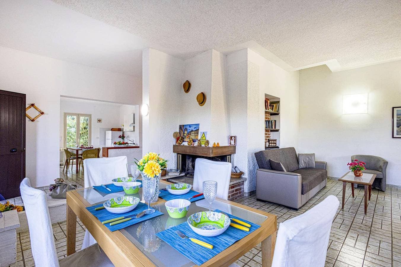 Foto 4 von 24: Villa für 4 Personen mit Garten