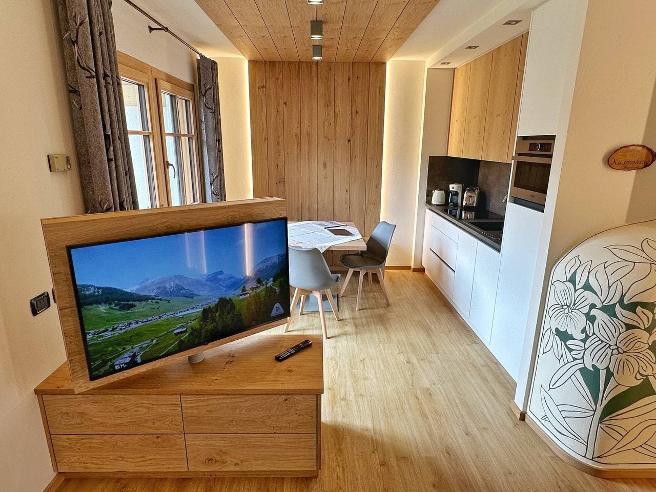 Foto 10 von 31: Ferienwohnung Chalet Monteneve Verde mit Bergblick, Balkon und WLAN