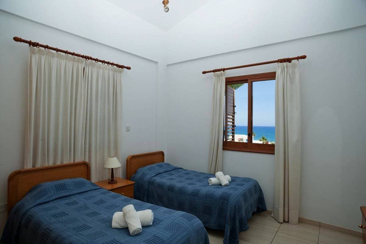 Foto 12 von 67: Three-Bedroom Villa with Private Pool