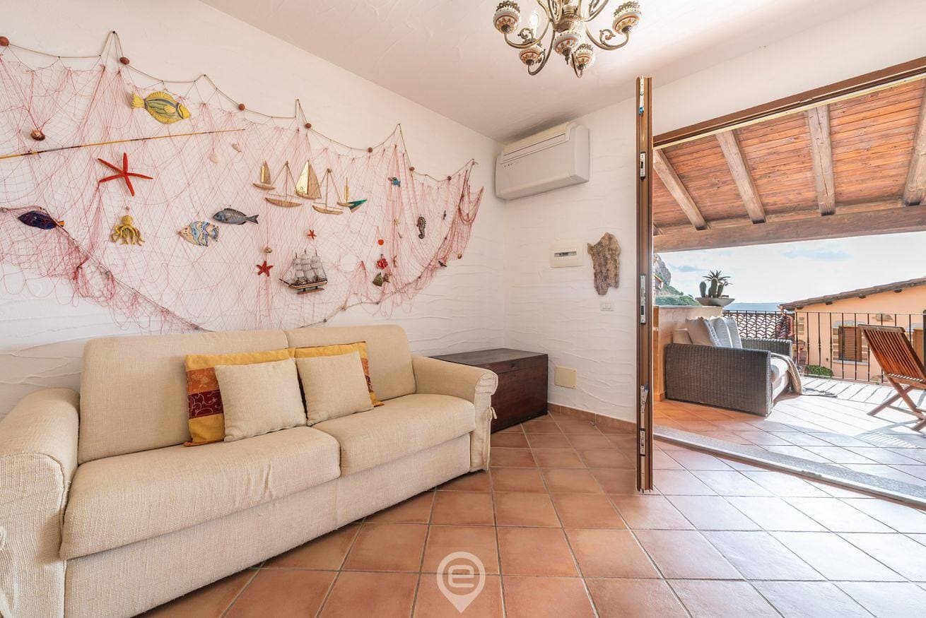 Foto 7 von 34: Ferienwohnung für 4 Personen mit Balkon/Terrasse