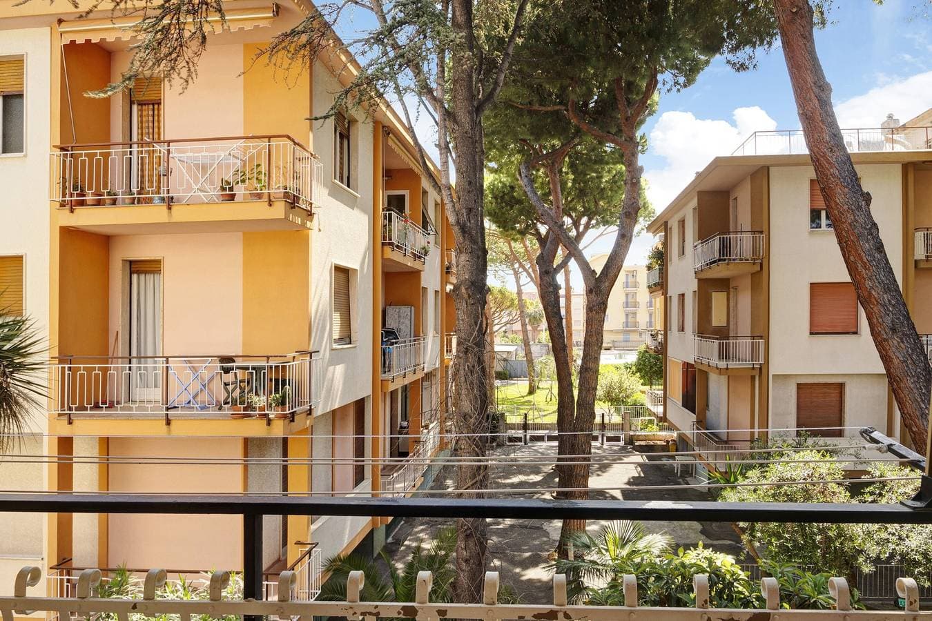 Foto 4 von 26: Ferienwohnung 'Casa Serena 12' mit 2 Balkonen und einem Innenhof mit reserviertem Parkplatz