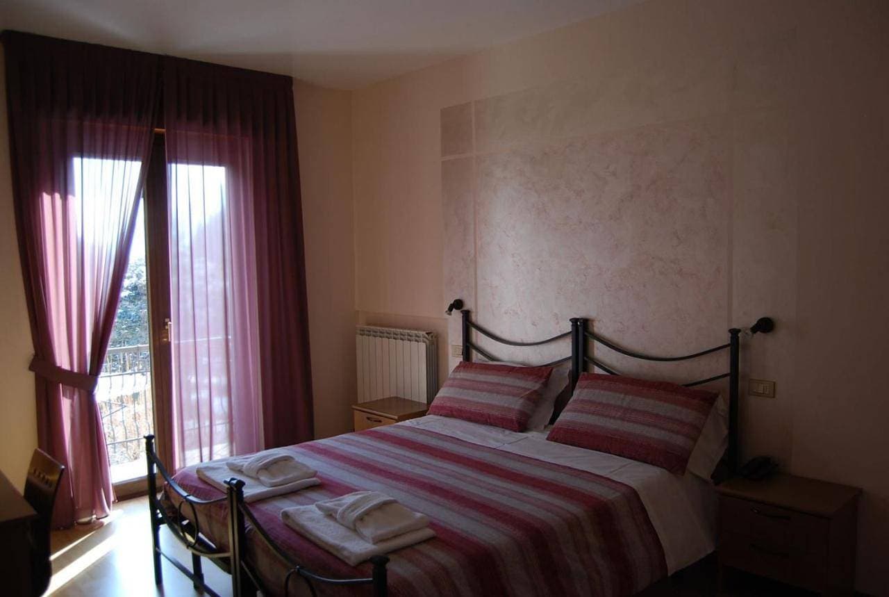 Foto 6 von 7: Double or Twin Room with Balcony
