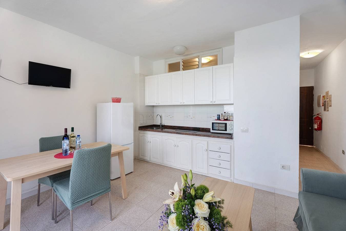 Foto 7 von 27: Apartment 'Playa Azul - 9' mit Meerblick, privater Terrasse und WLAN