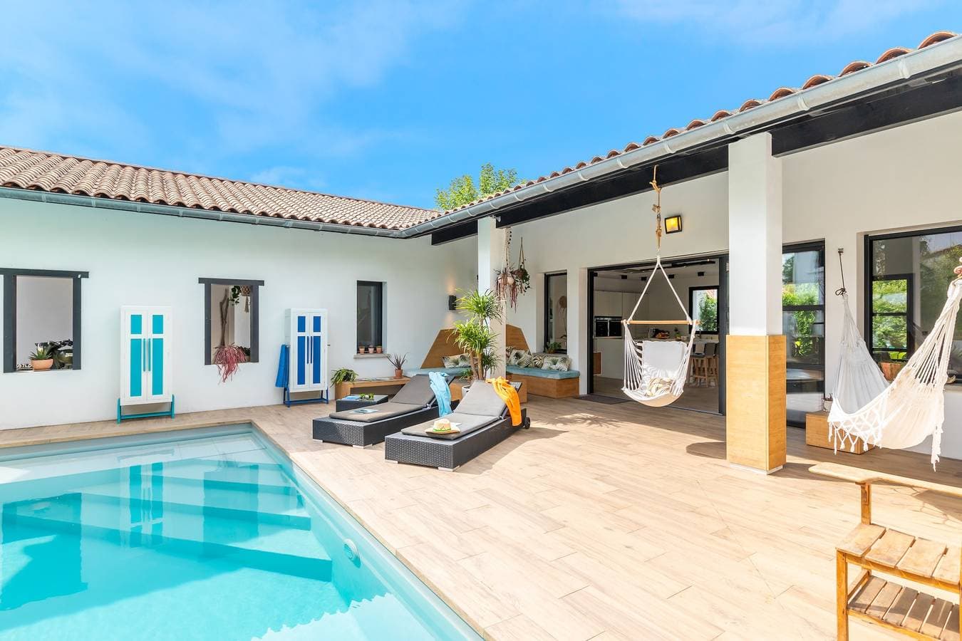 Foto 2 von 26: Villa für 8 Personen mit Pool