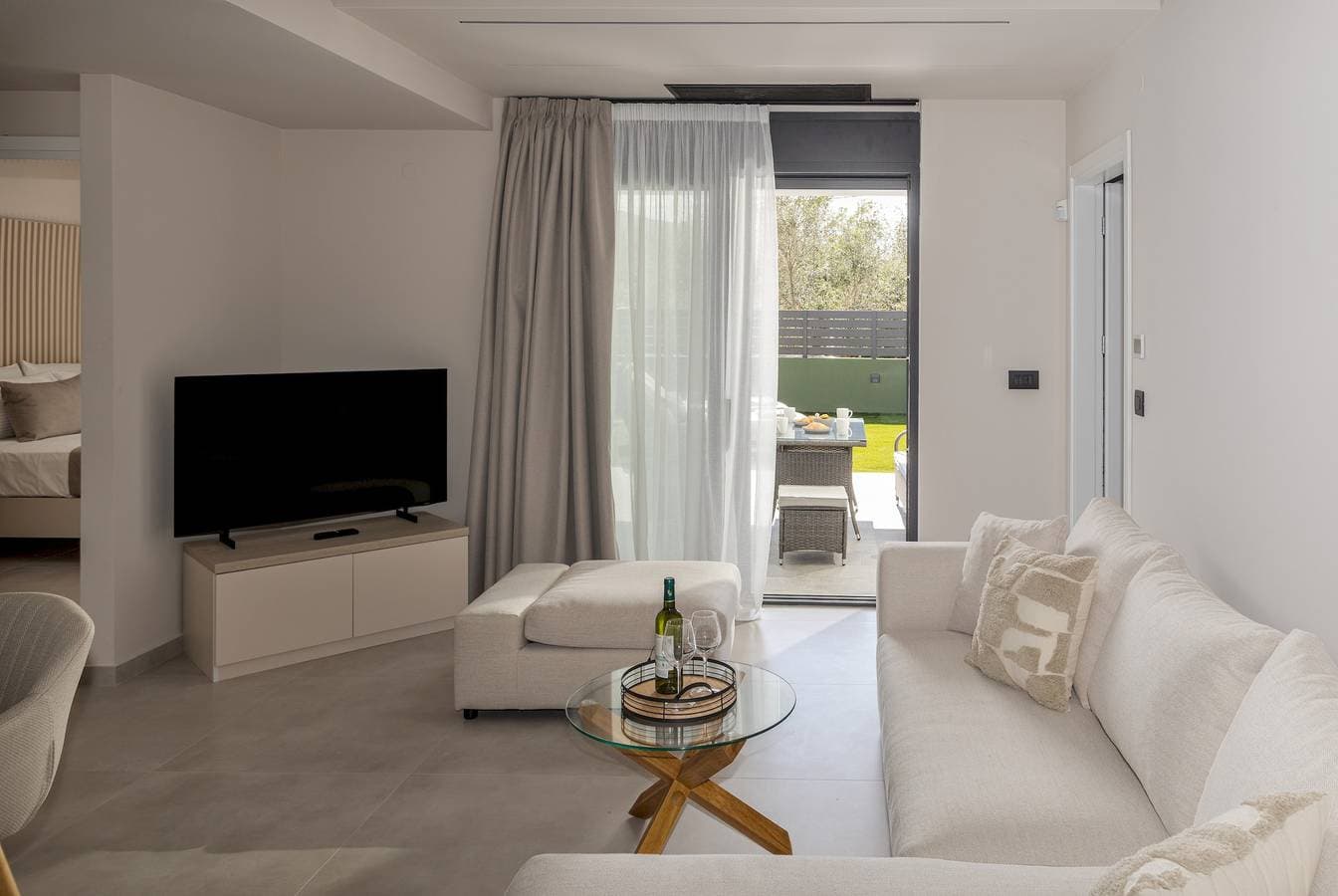 Foto 5 von 39: Ferienhaus für 4 Personen mit Terrasse