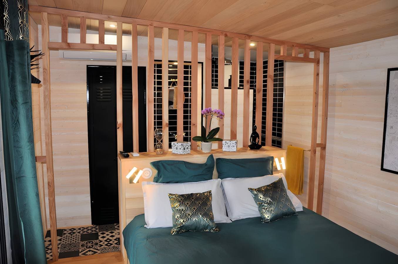 Foto 6 von 16: Gästezimmer 'La Parenthèse - Chambre D'hôtes' mit Gemeinschaftsterrasse, WLAN und Klimaanlage