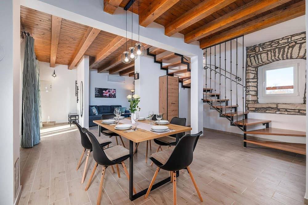 Foto 11 von 30: 3 bedroom amazing home in Brscici