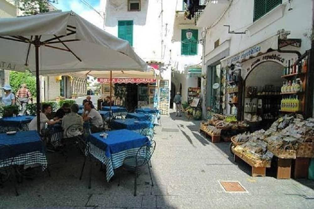 Foto 10 von 28: Amalfivacation.It Loft with private terrace with Pool