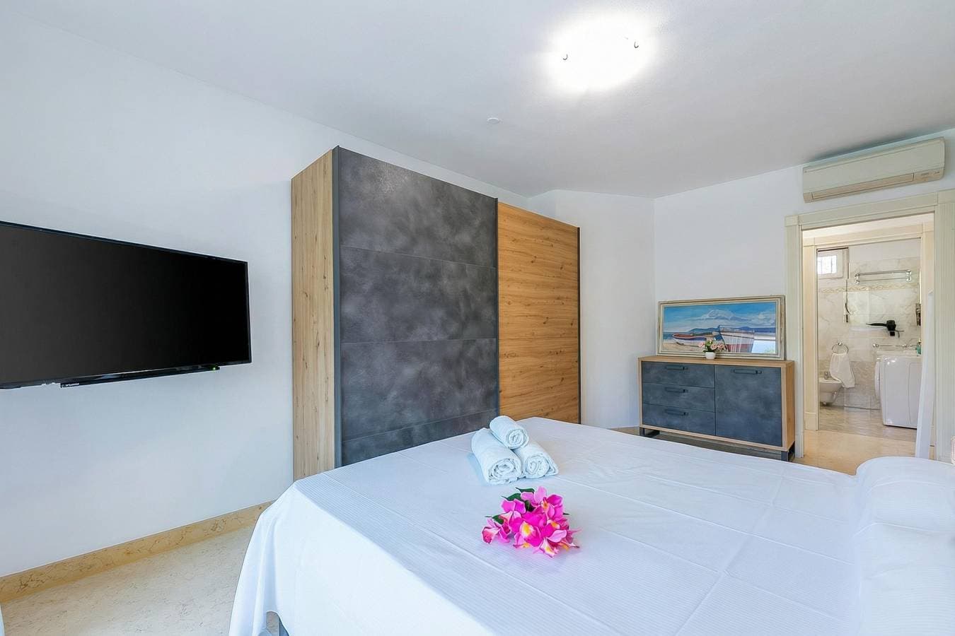 Foto 4 von 15: Rivoltella Apt With Pool 600m From Lake