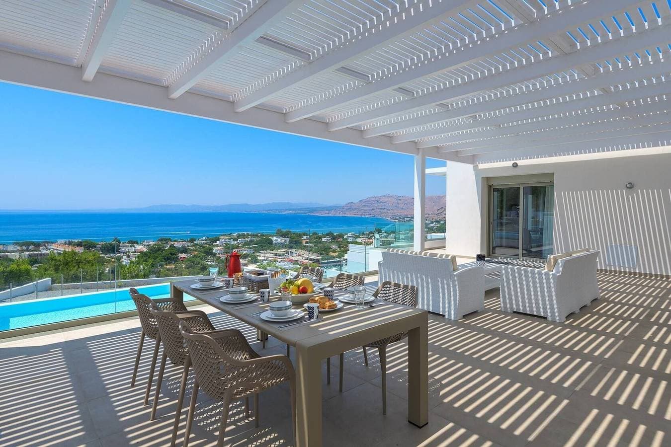 Foto 4 von 27: Villa für 6 Personen mit Balkon