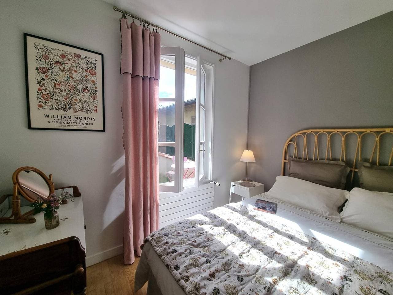 Foto 7 von 21: La Petite Bulle: Gemütliche und Moderne Unterkunft in Saint-Galmier