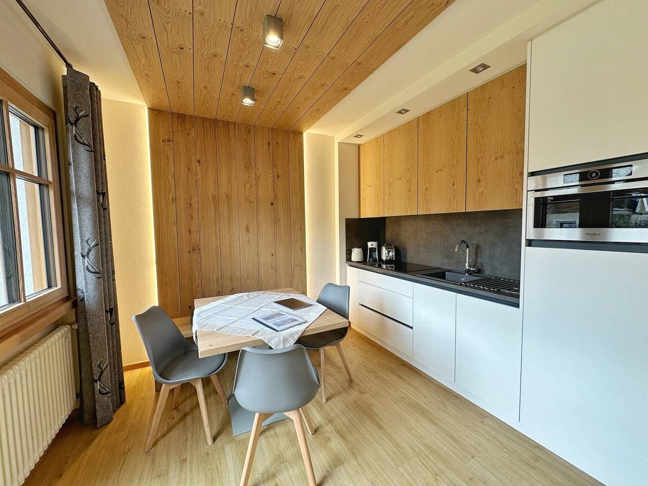 Foto 4 von 31: Ferienwohnung Chalet Monteneve Verde mit Bergblick, Balkon und WLAN