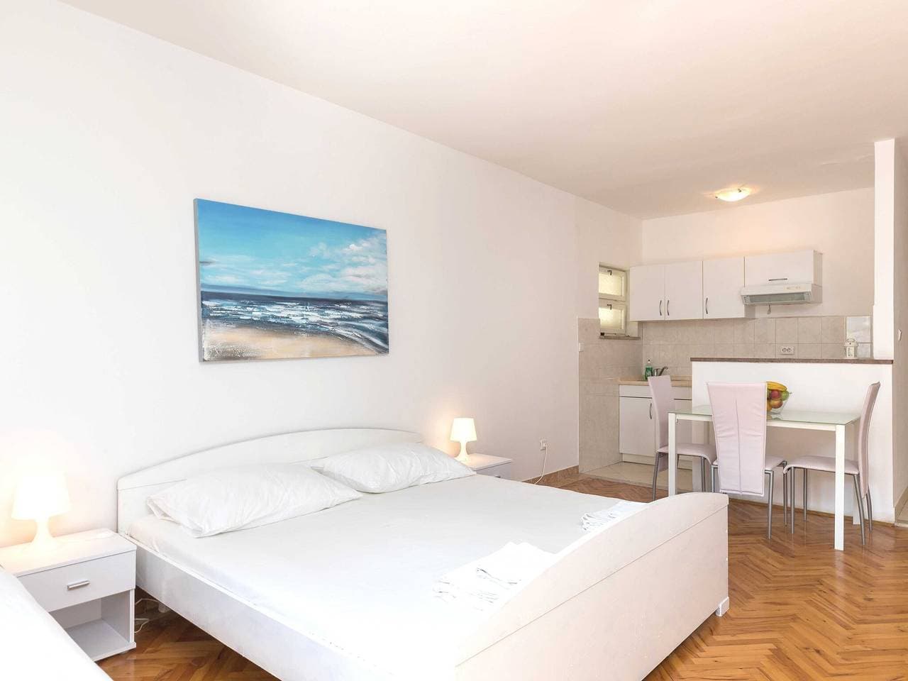 Foto 3 von 15: House Apartments Ariva - Studio Apartment with Balcony (3 Adults)  - A1