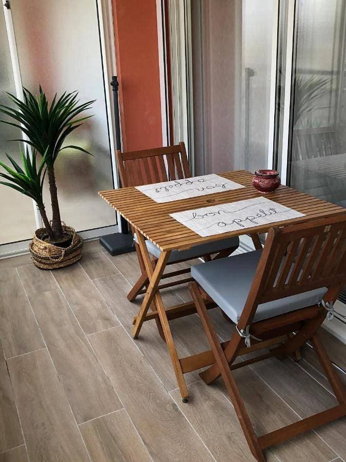 Foto 4 von 28: One-Bedroom Apartment