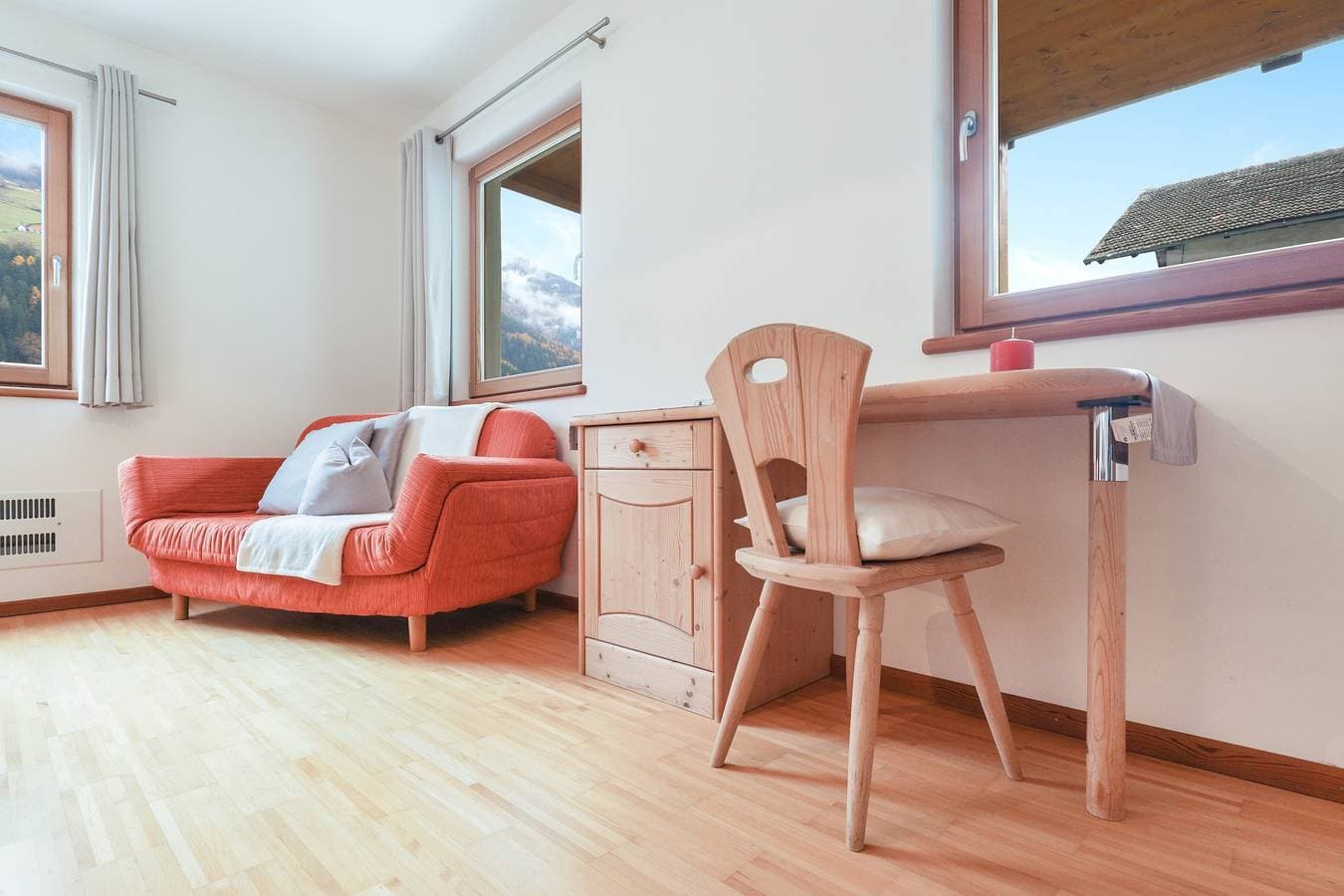 Foto 11 von 16: Ferienwohnung "Kelderer Hof - Meran" mit Bergblick, Terrasse, Garten & WLAN