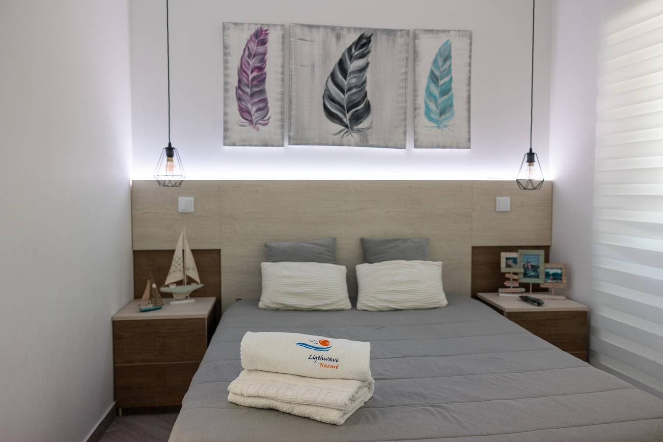 Foto 5 von 34: Light Wave Nazare Suite 50m Beach
