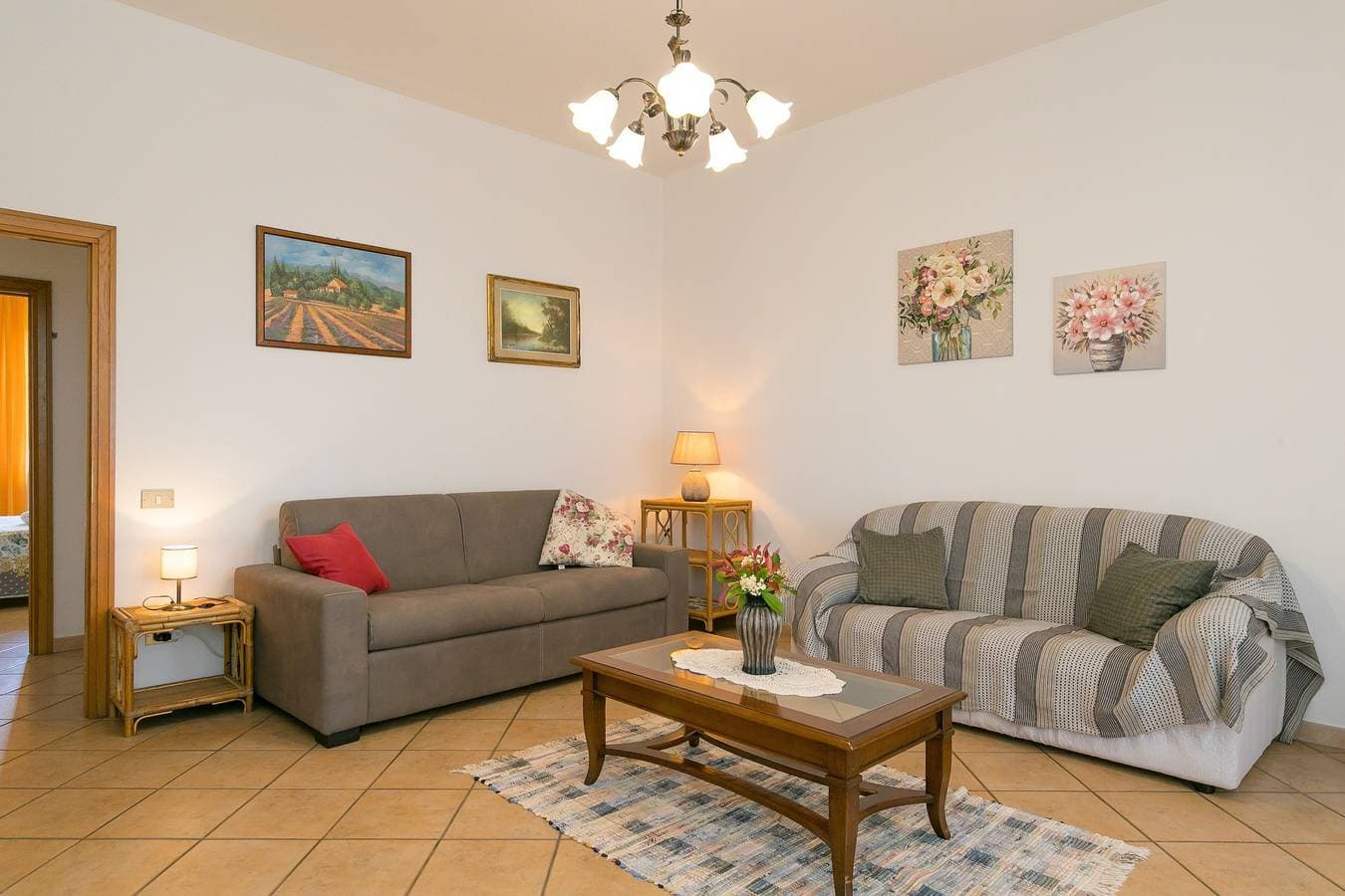 Foto 9 von 35: Bauernhof 'Agriturismo I Debbi - Il Pino' mit privater Terrasse, WLAN und Klimaanlage