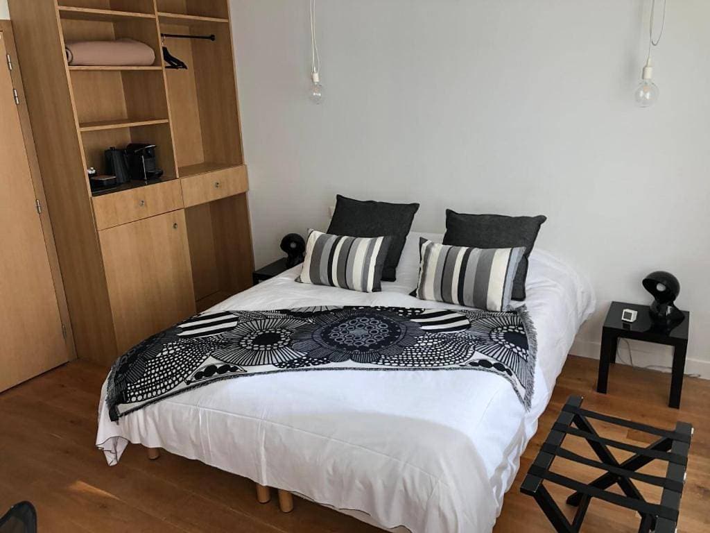 Foto 7 von 13: Double Room with Private Bathroom