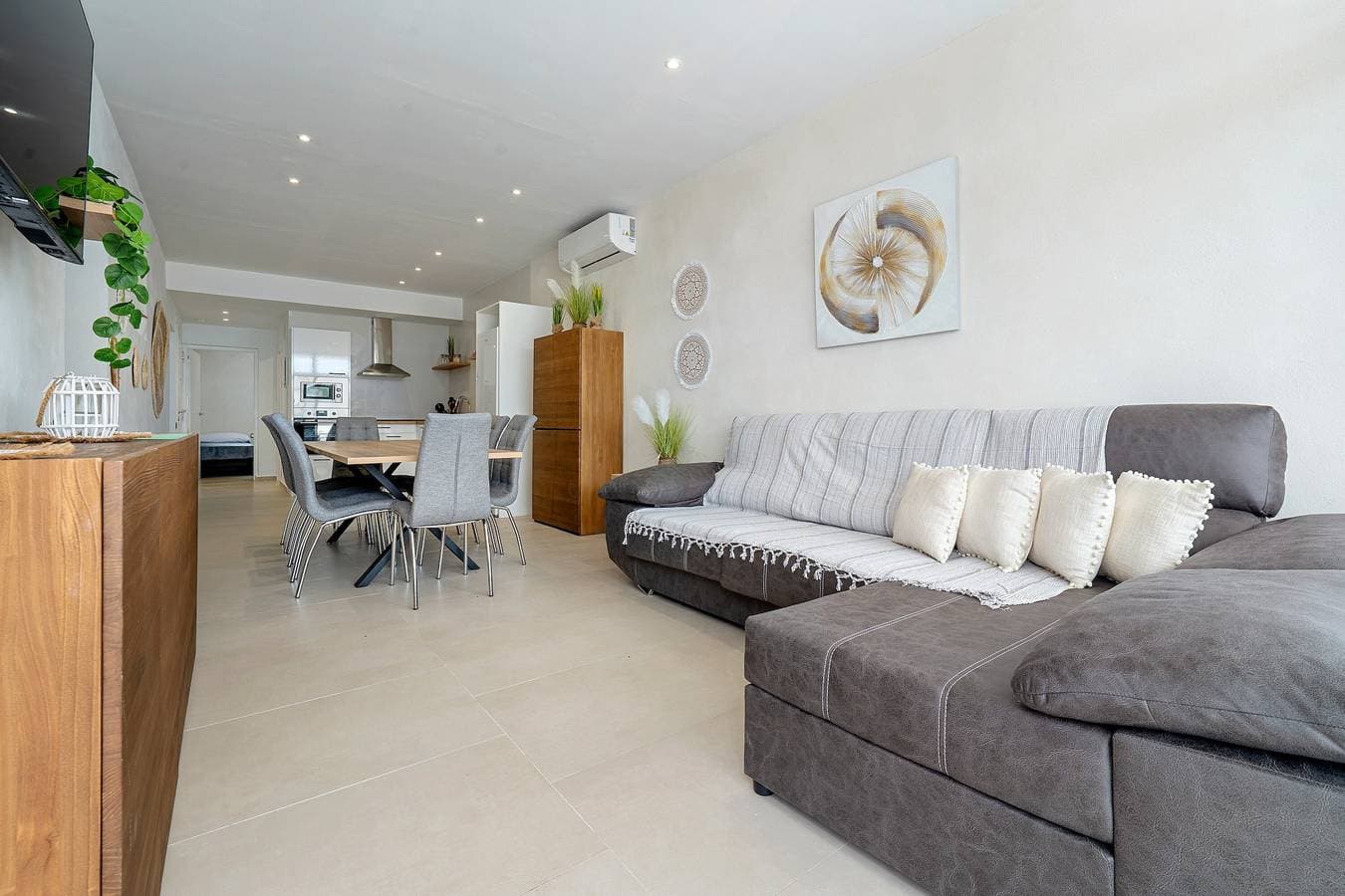 Foto 5 von 31: Ferienhaus 'Trabucador' mit Bergblick, Wi-Fi und Klimaanlage