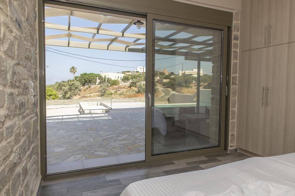 Foto 3 von 30: Aeonios Luxury Villa