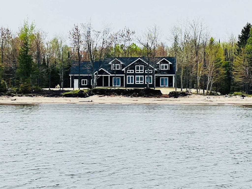 Foto 12 von 30: Lakeside Lookout 3 Bedroom
