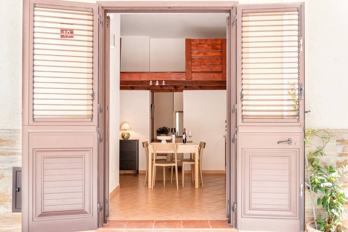 Foto 2 von 21: Ferienwohnung 'Cantina' mit Wi-Fi und Klimaanlage