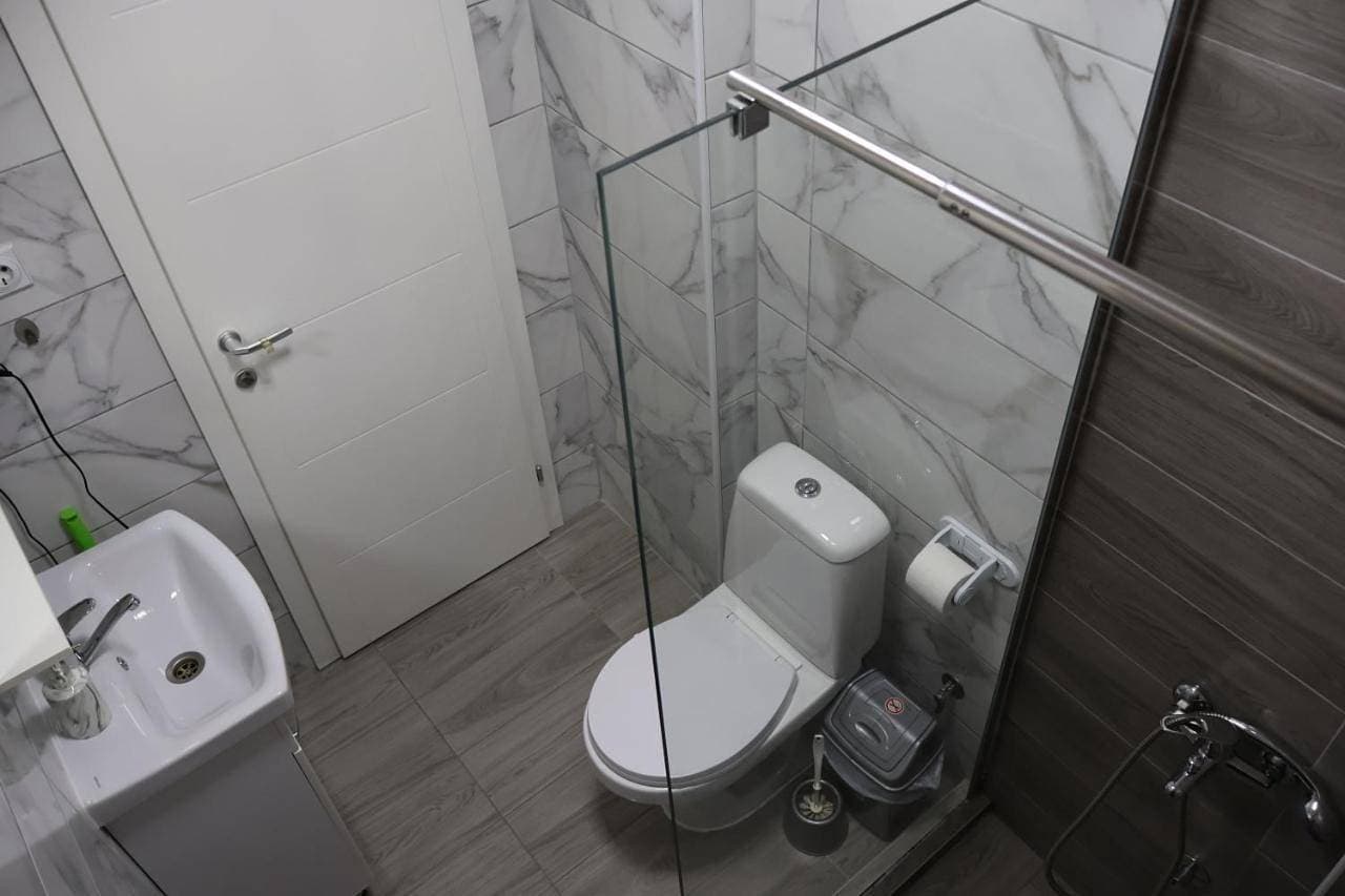 Foto 13 von 24: Quadruple Room with Lake View