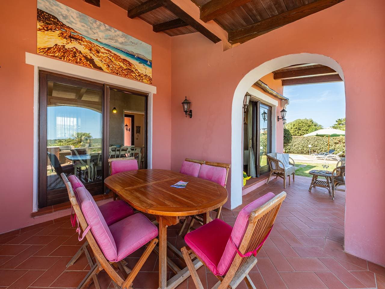 Foto 3 von 41: Villa mit privatem Pool und Meerblick