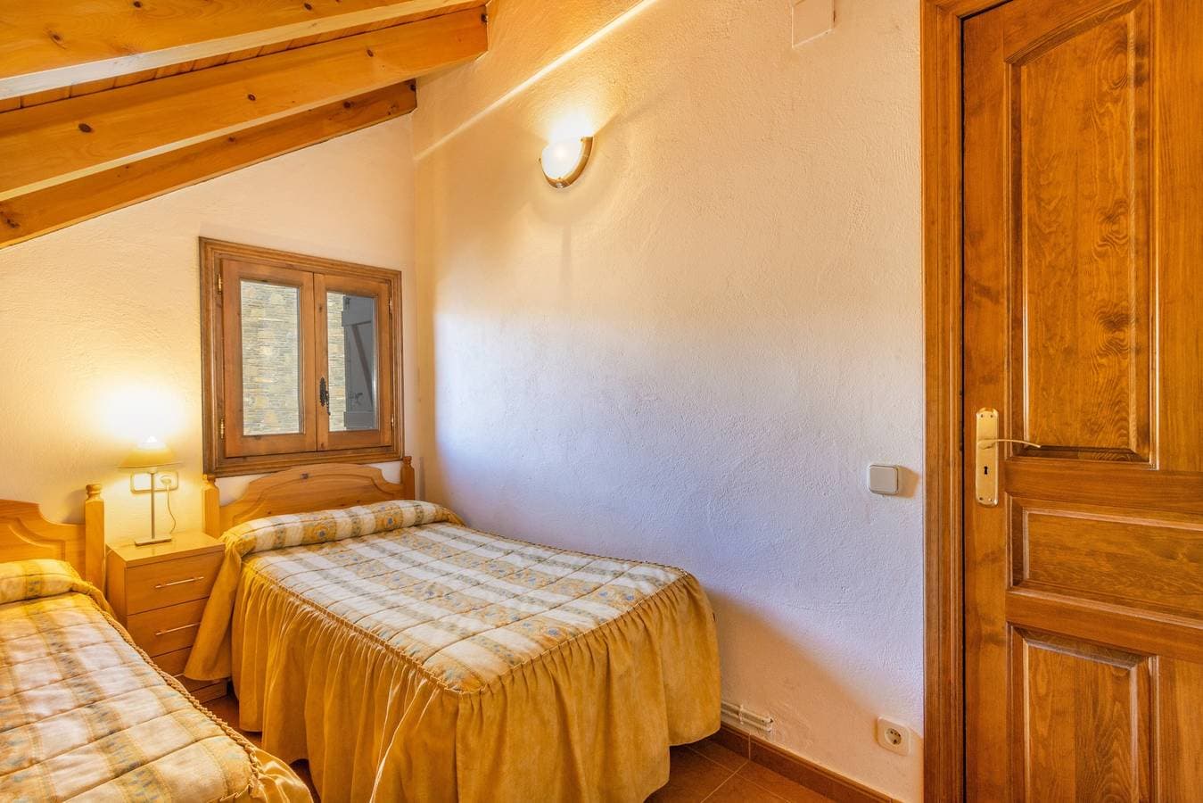 Foto 5 von 19: Ferienwohnung 'La Golfa' mit Bergblick und Privatem Garten
