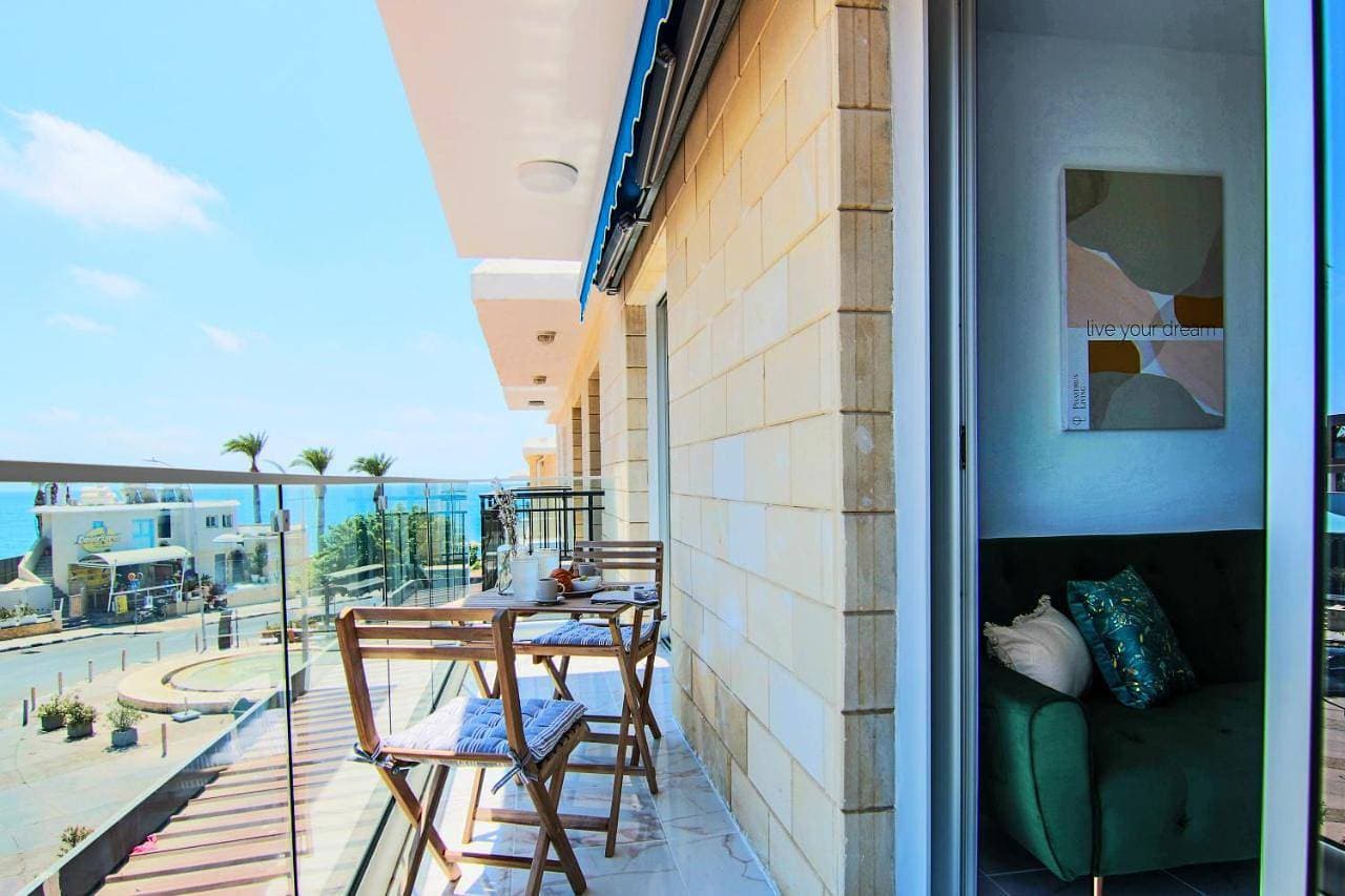 Phaedrus Living Seaside Luxury Flat Athina 21 1