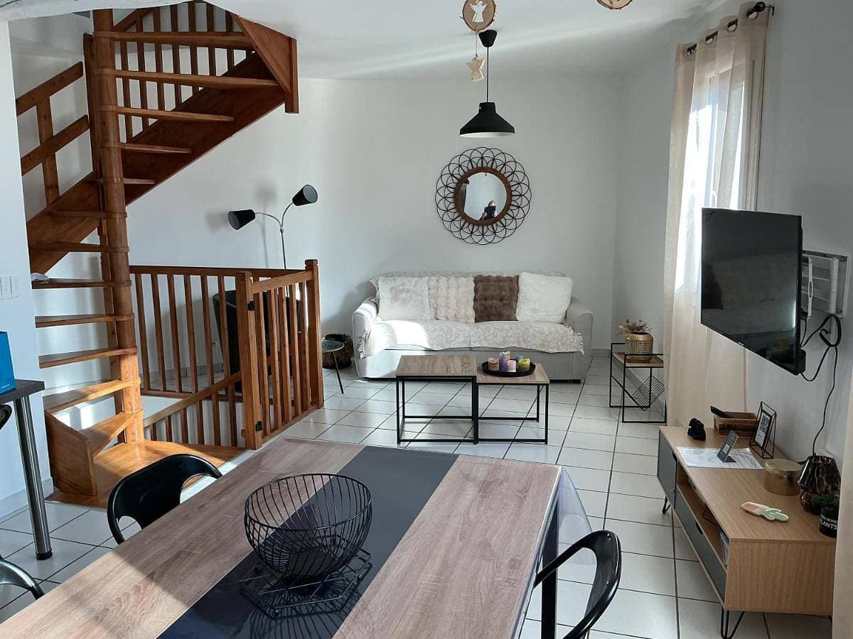 la dent du loup gîte à Noyarey, proche de Grenoble, garage gratuit, climatisation 1