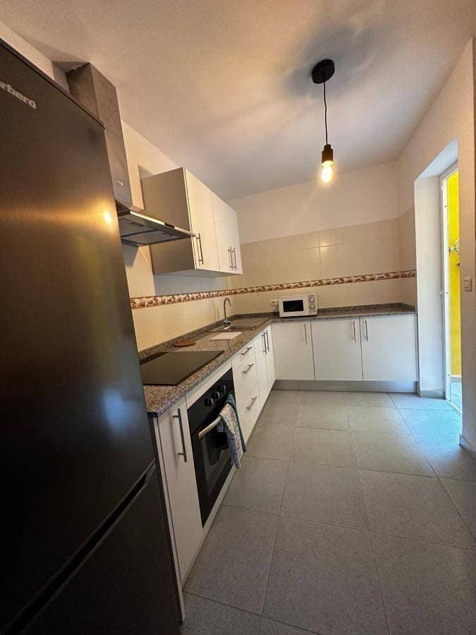 Foto 5 von 19: Two-Bedroom Apartment