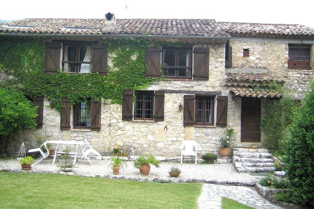 Foto 13 von 23: 17. Jahrhundert Stone Mas auf drei Ebenen, Garten, Pool, privat, klimatisiert