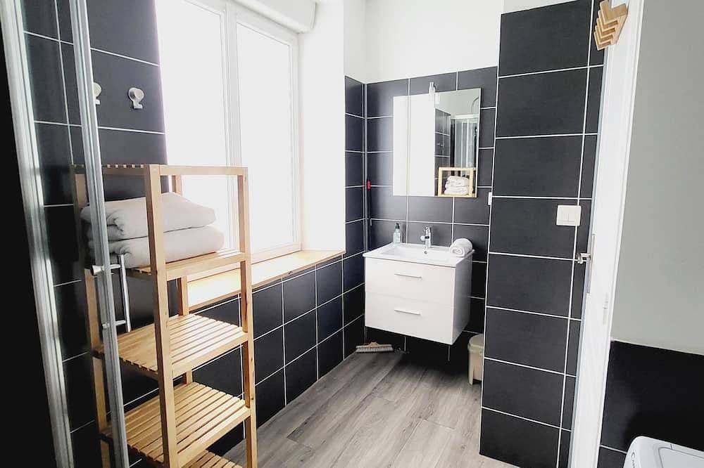 Foto 4 von 12: Two-room apartment facing Carteret harbor