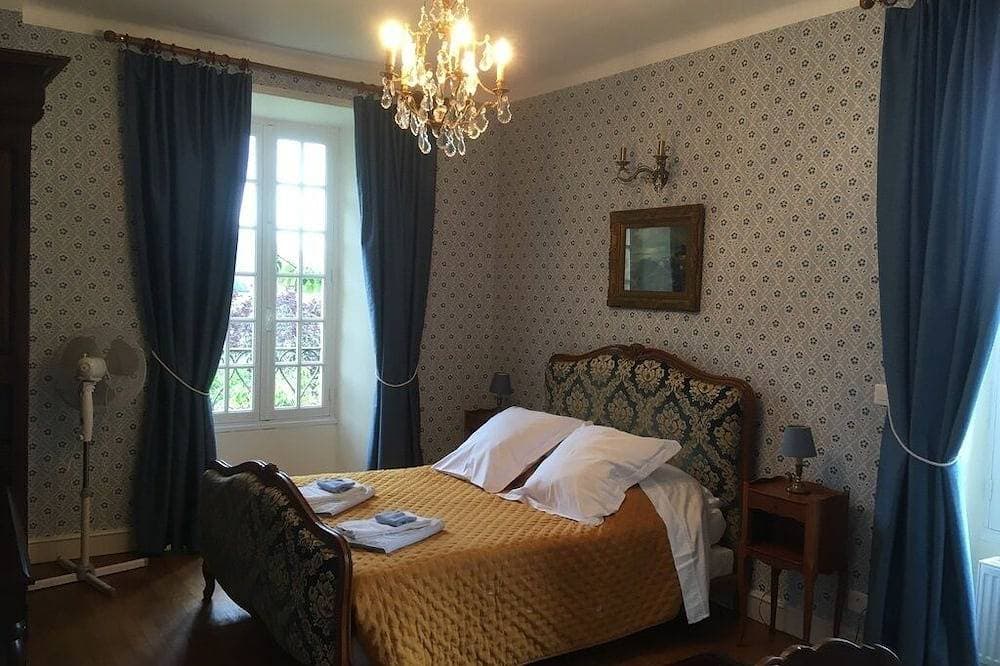 Foto 4 von 23: Herrenhaus aus dem 16. Jahrhundert mit Pool