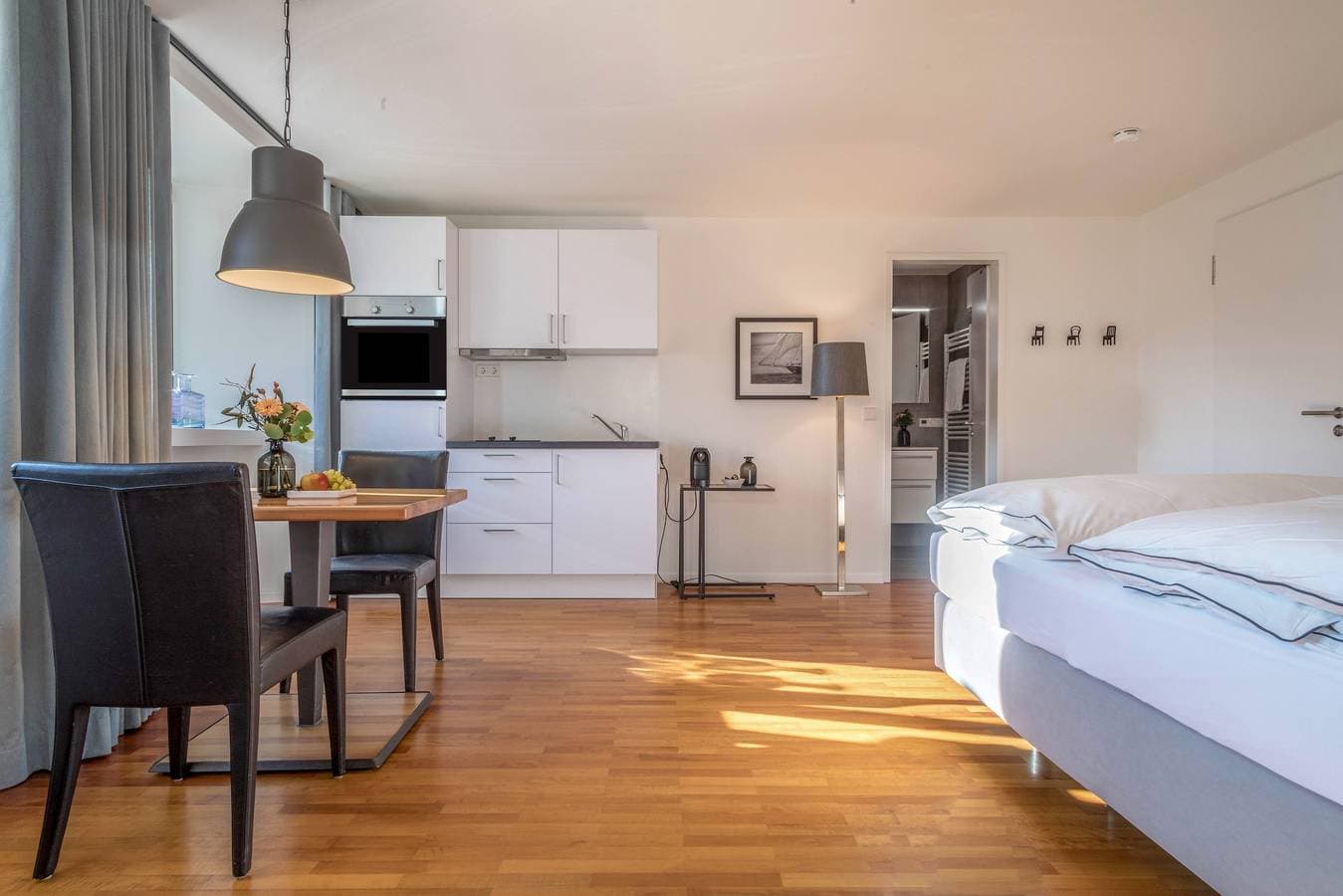 Foto 4 von 24: Modernes Einzimmer-Appartement Nr. 14 mitten im Stadtzentrum mit WLAN