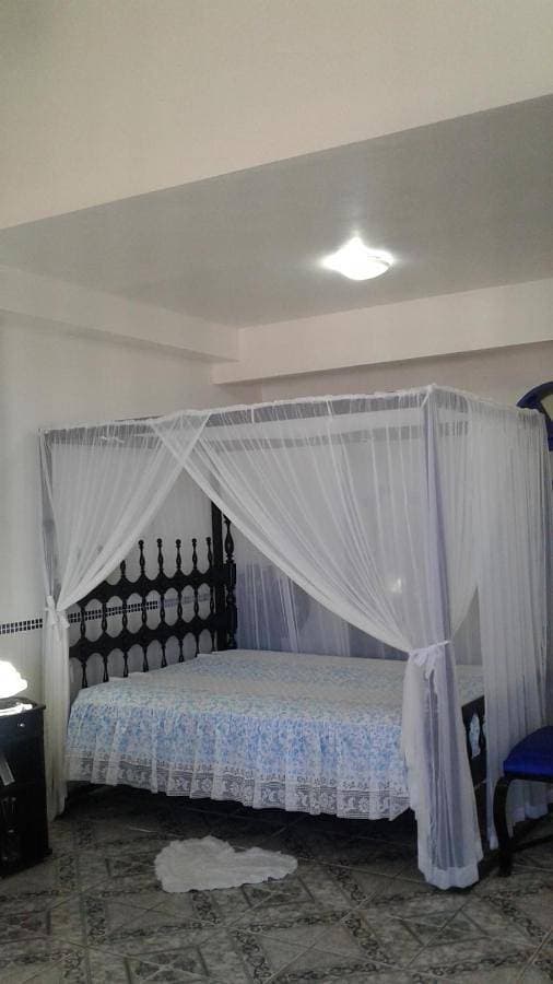Apartamento com localização central privilegiada e vista do mar 1