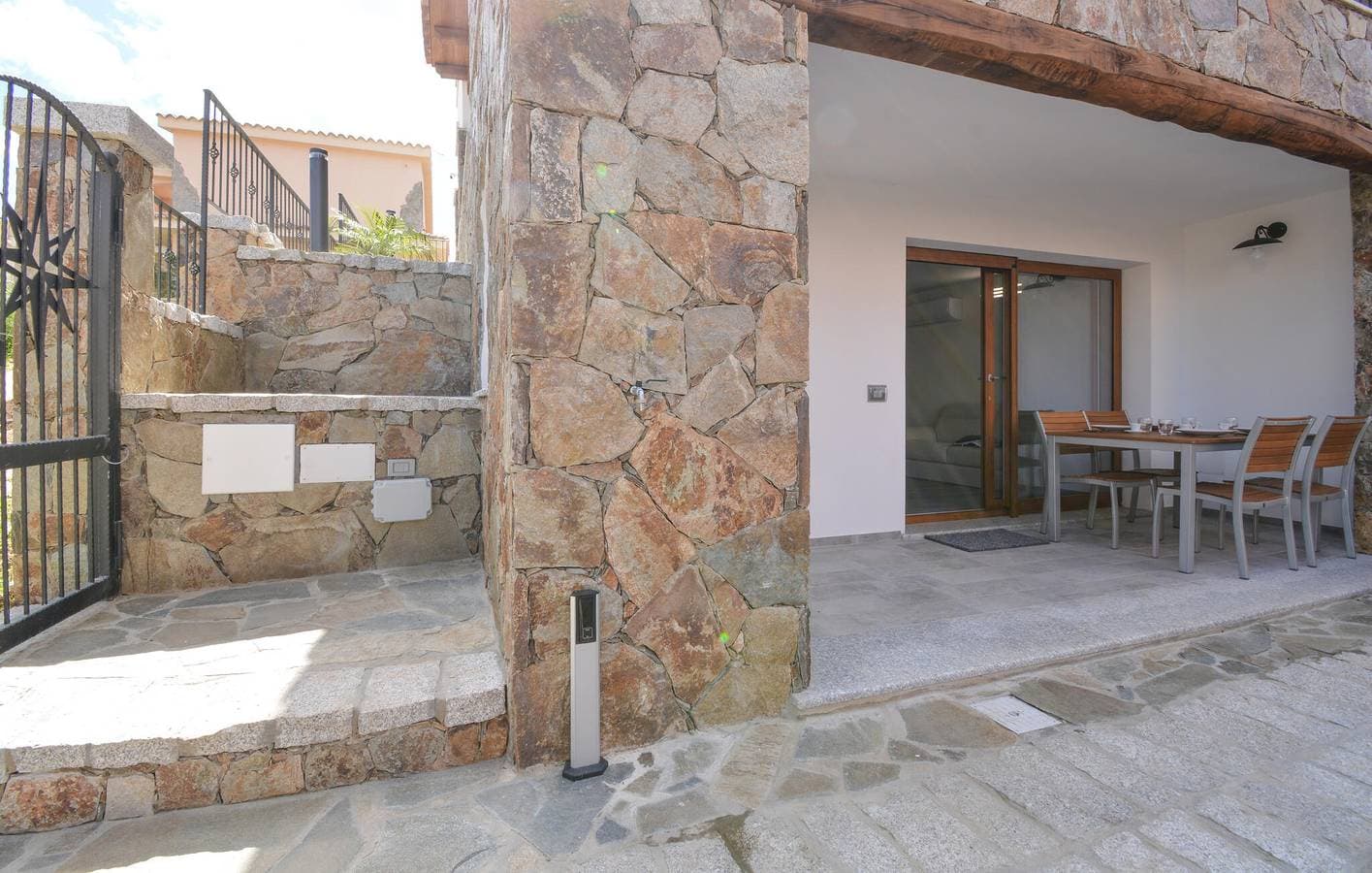 Foto 8 von 24: Gemütliches Olia Speciosa Apartment mit Parkplatz und Terrasse