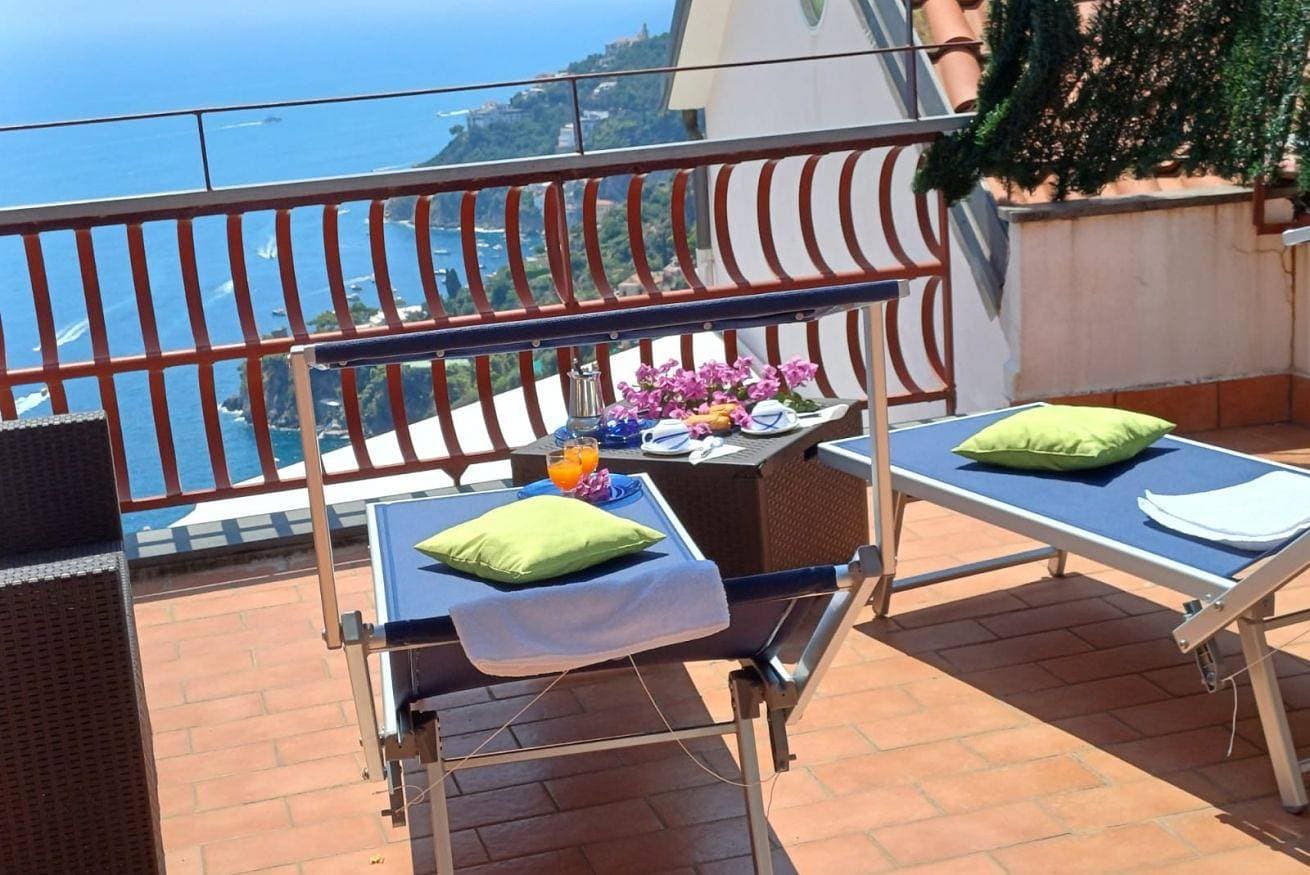 Foto 12 von 25: Ferienwohnung für 3 Personen mit Meerblick