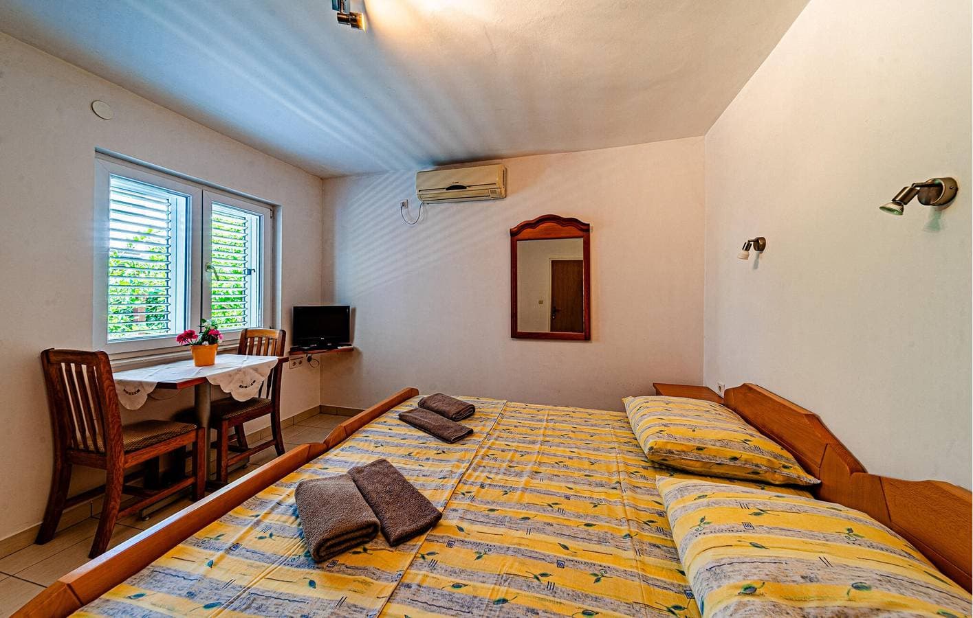 Foto 11 von 19: Gemütliche Ferienwohnung mit Terrasse, WLAN und Parkplatz in der Nähe des Strandes Tri Žala