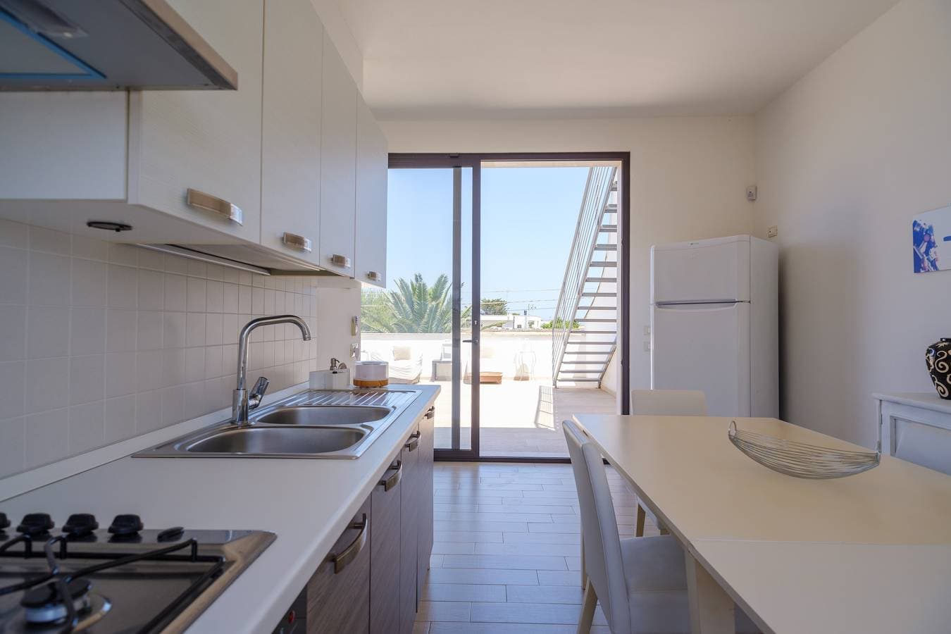 Foto 9 von 22: Ferienwohnung 'Villa Scoglio' nahe dem Meer mit Garten und privater Terrasse