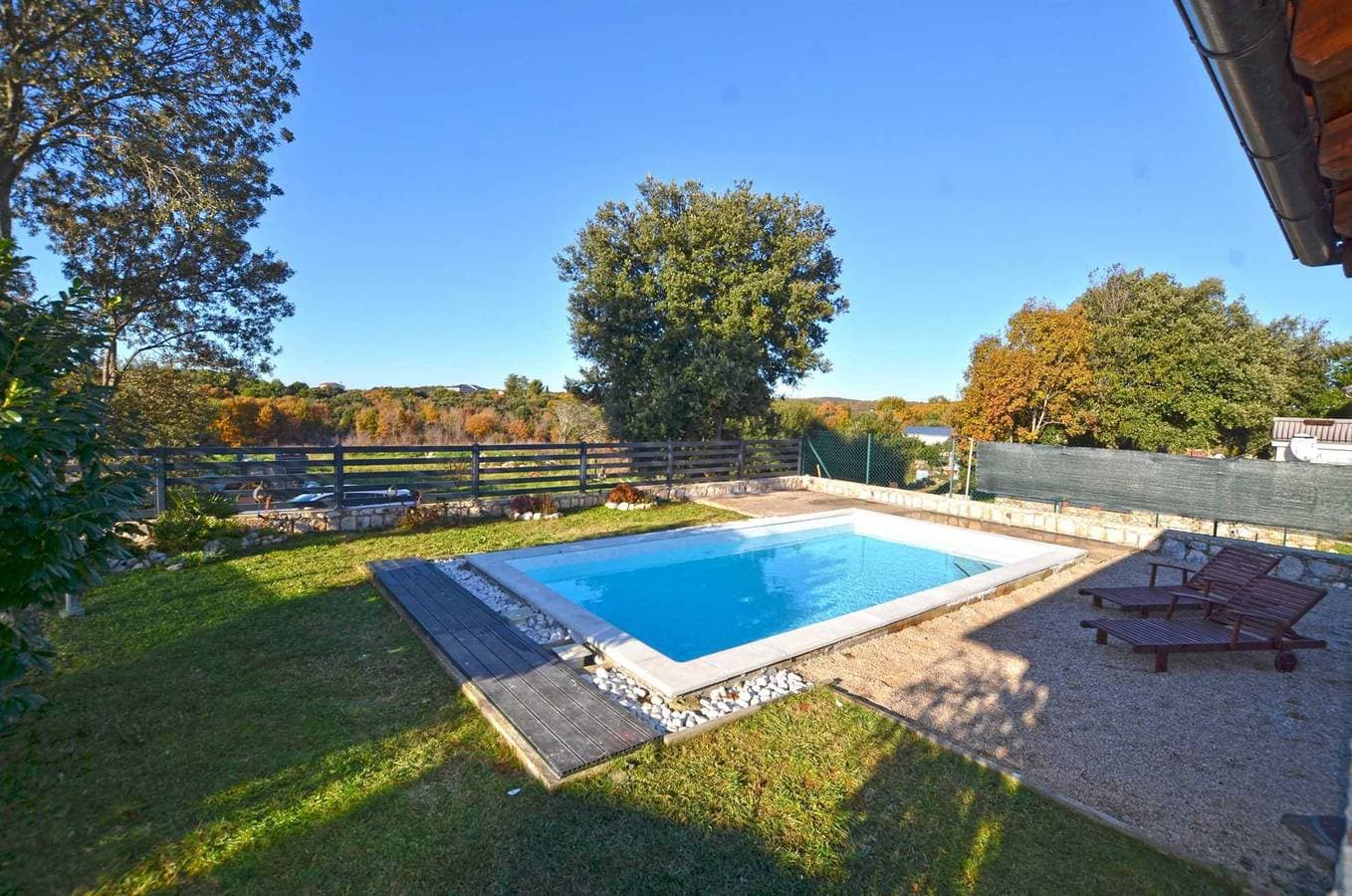 Foto 3 von 21: Ferienhaus Eta mit Pool