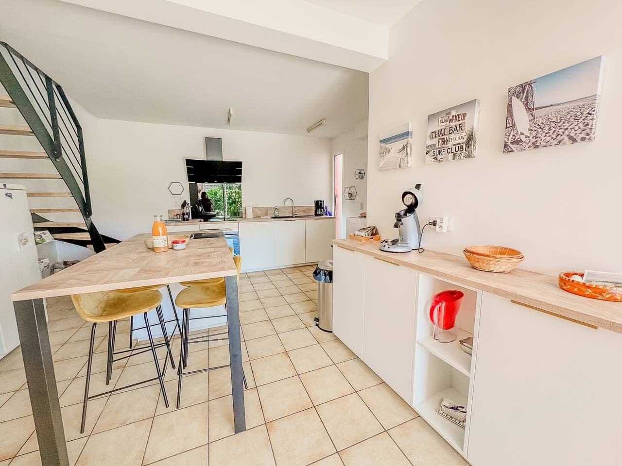 Foto 5 von 33: Renoviertes Familienhaus, 50 m vom Meer – 4 Schlafzimmer, Garten, Strände zu Fuß erreichbar!