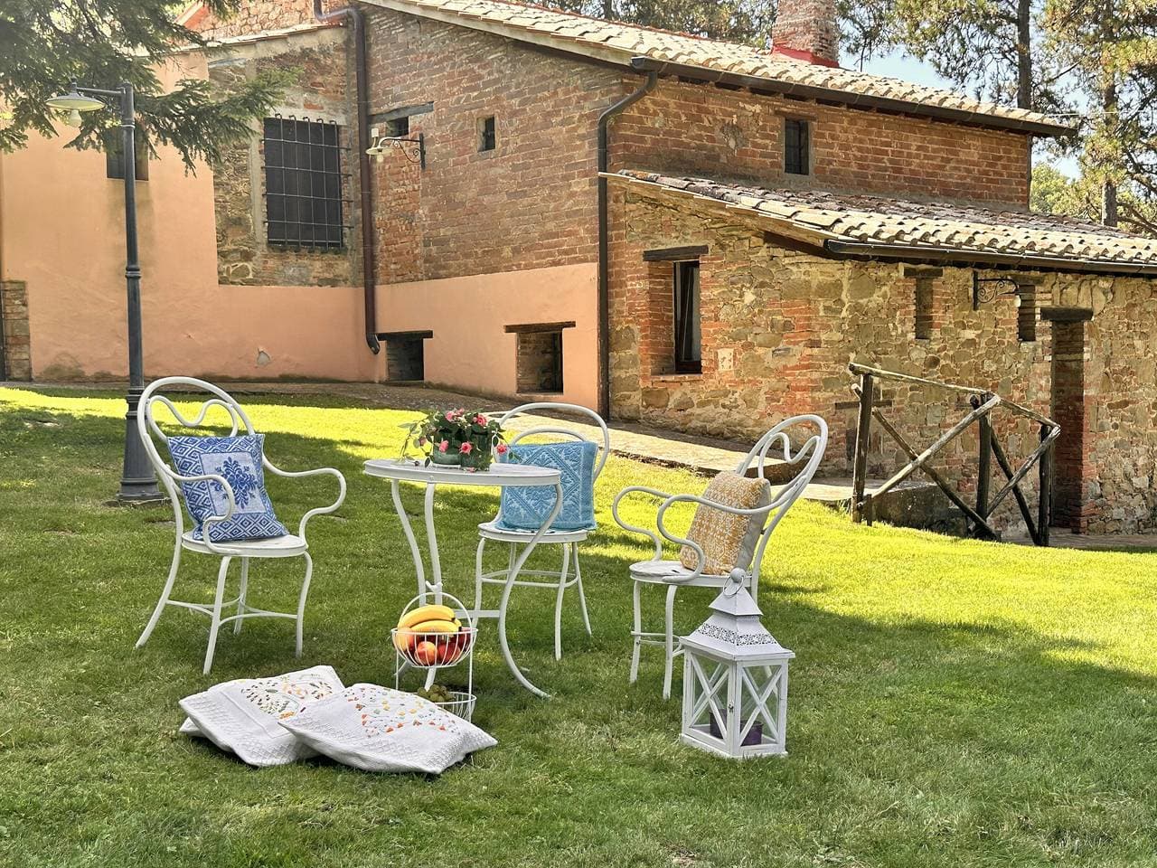 Foto 3 von 32: Historische Villa mit Blick auf den Trasimeno See