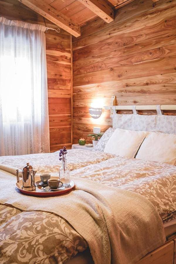 Foto 3 von 43: Chalet