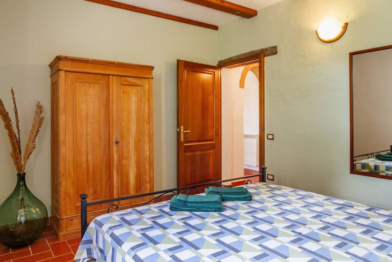 Foto 10 von 26: Ferienwohnung "Casa Le Basse - Giuncarico" mit privater Terrasse und WLAN